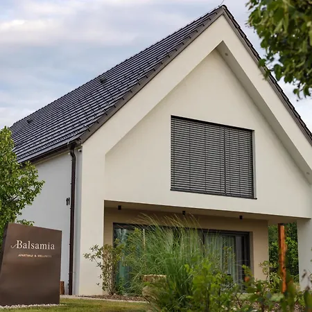 公寓 Balsamia Boutique *
